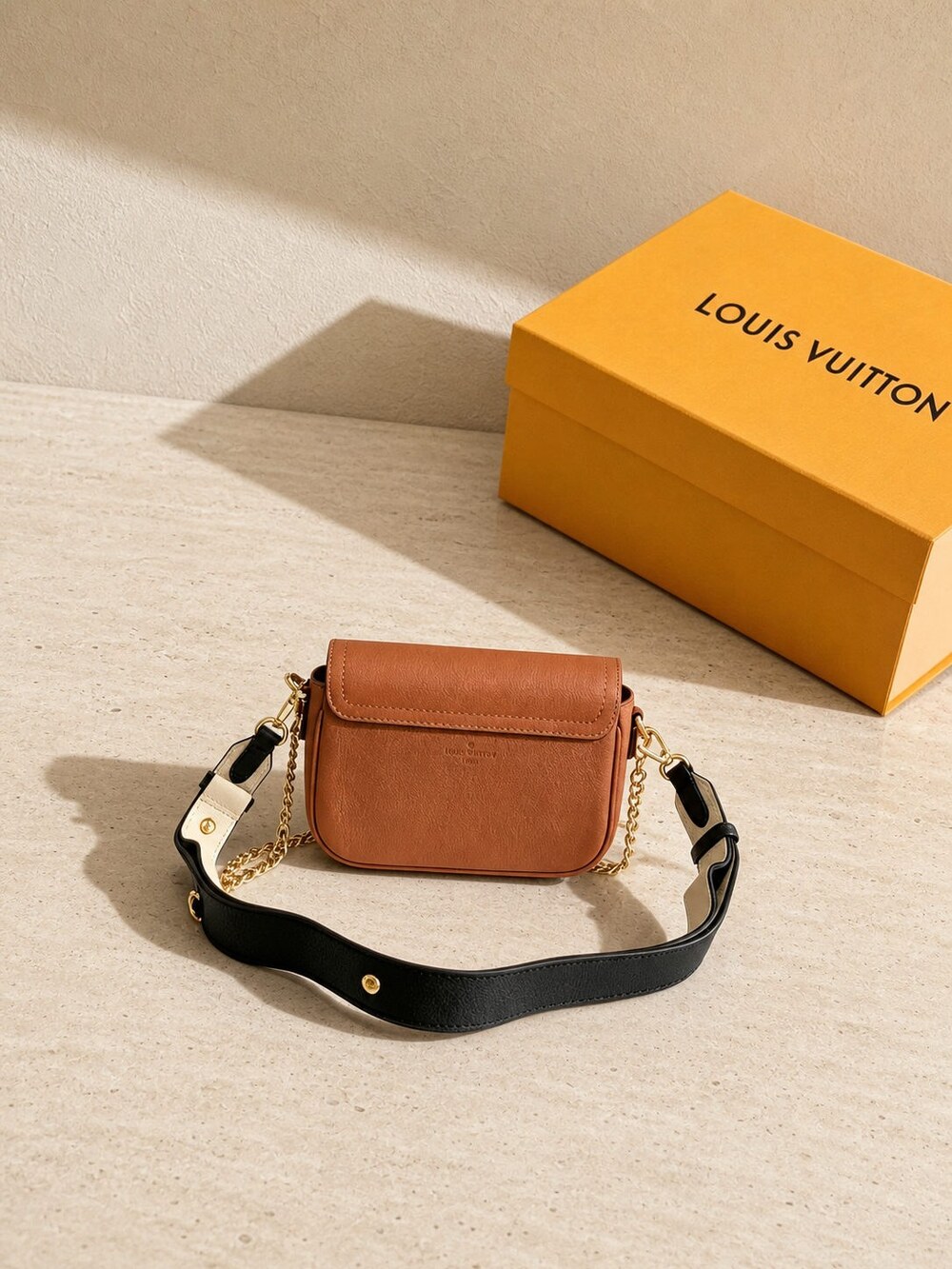Louis Vuitton Lockme Tender Brown Grained Leather Shoulder Bag - Picture 6 of 7